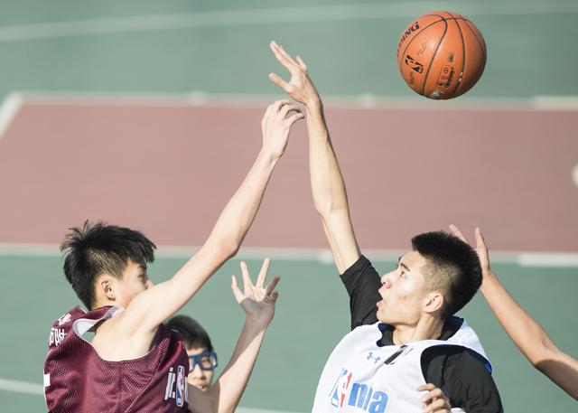 欧美亚洲综合卡通另类区